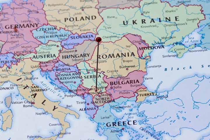 Kosovo viert visumvrij reizen naar Schengenzone